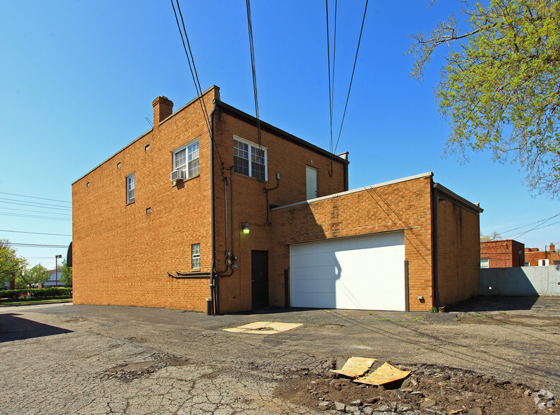 3649 Lee Rd, Shaker Heights, OH for sale - Building Photo - Image 2 of 14