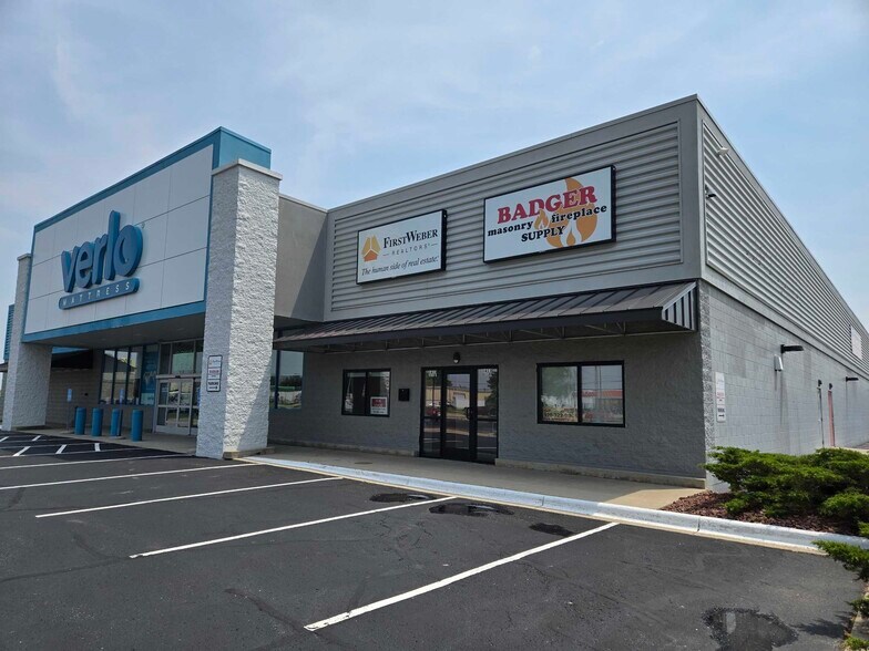 1613 N Spring St, Beaver Dam, WI for lease - Building Photo - Image 2 of 2