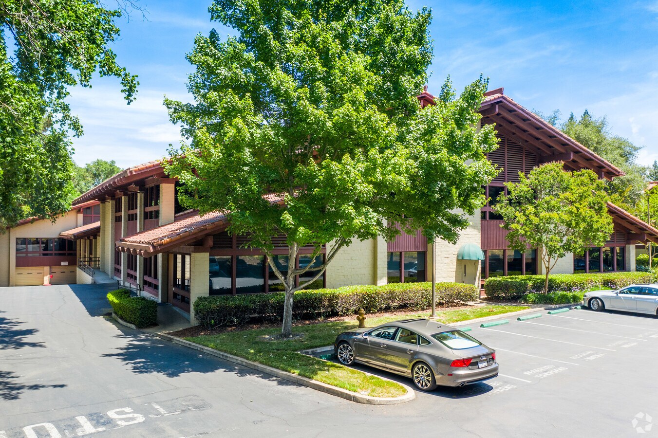 36363640 American River Dr, Sacramento, CA 95864 Retail for Lease