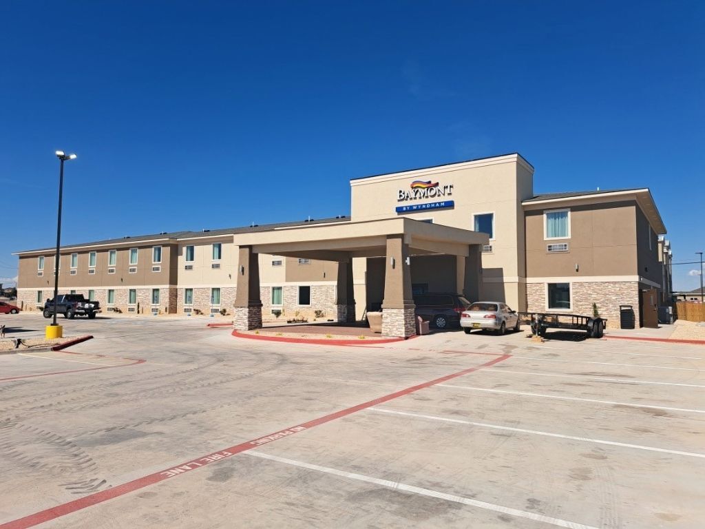 3705 National Parks Hwy, Carlsbad, NM for sale Building Photo- Image 1 of 1