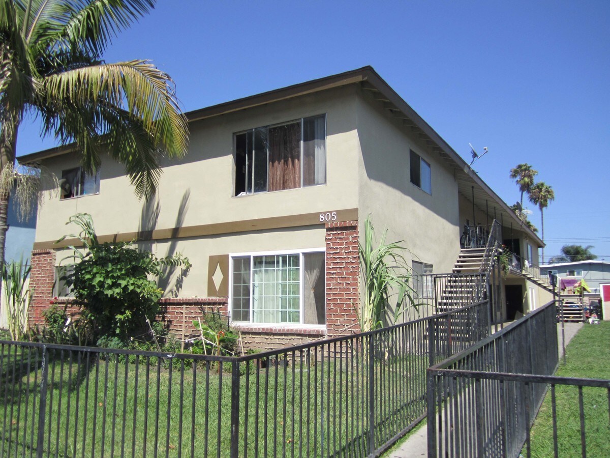 805 S Townsend St, Santa Ana, CA 92704
