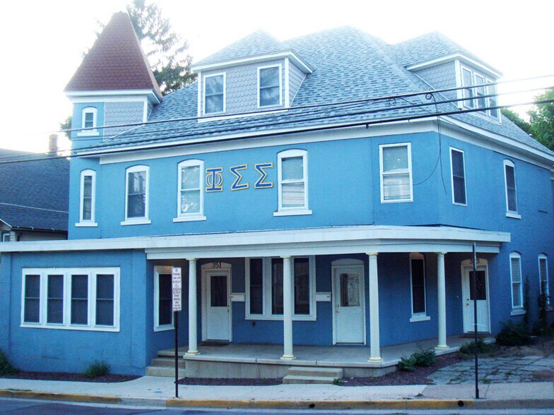 353 Lightstreet Rd, Bloomsburg, PA 17815