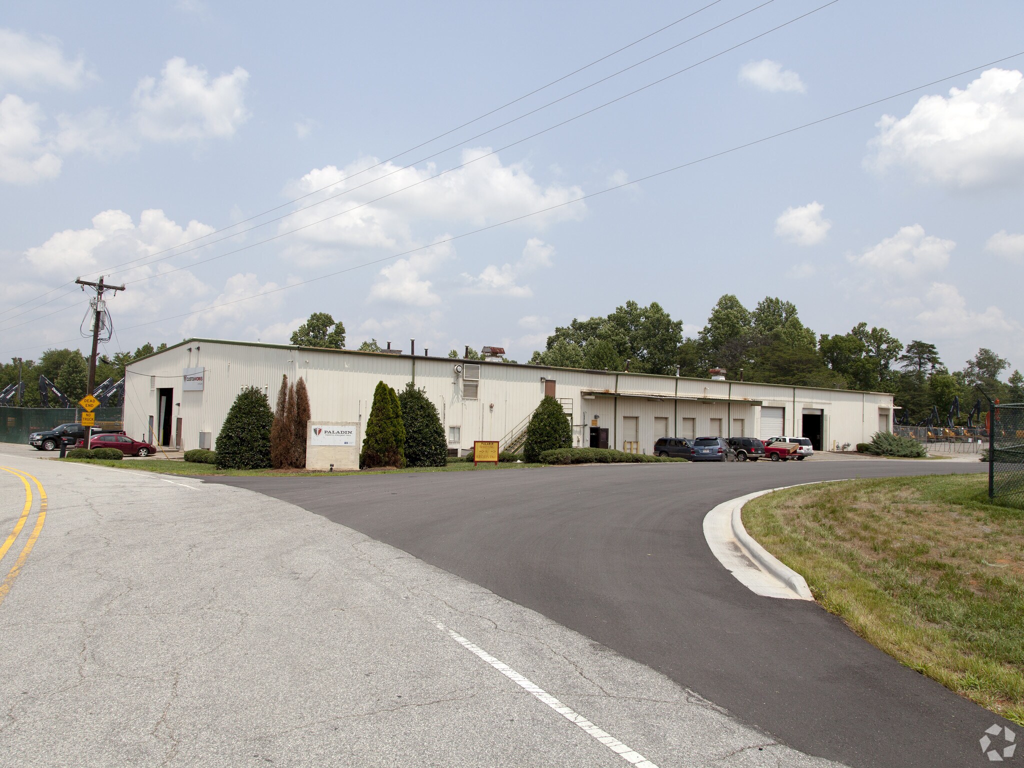 230 Perry Rd, Kernersville, NC for sale Primary Photo- Image 1 of 1