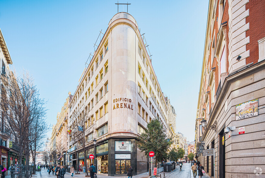 Calle Del Arenal, 7, Madrid, Madrid for lease - Primary Photo - Image 1 of 2