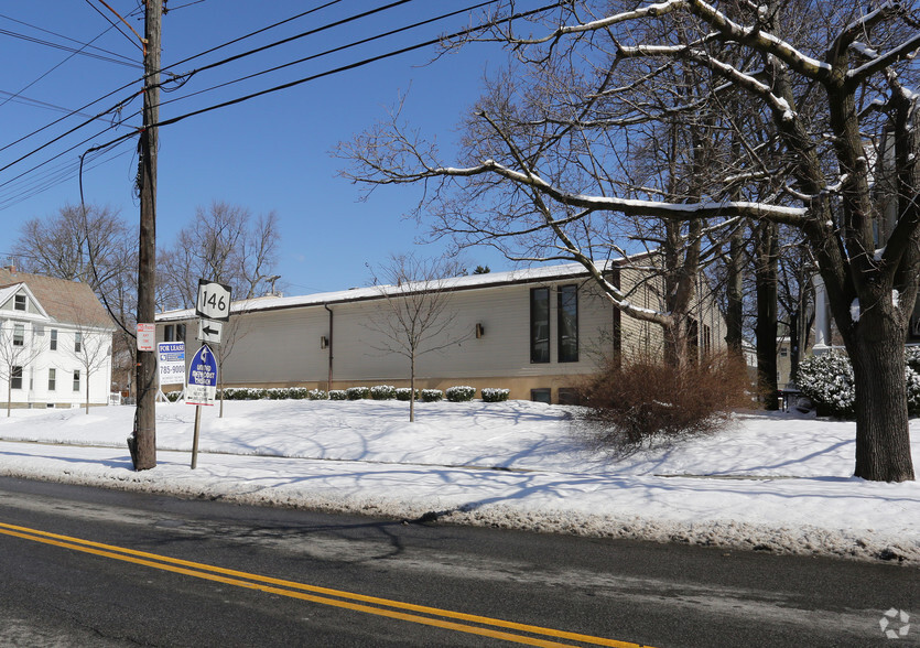 1401 Union St, Schenectady, NY for lease - Building Photo - Image 2 of 23