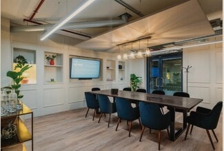 Victoria St, St Albans for lease Interior Photo- Image 2 of 7