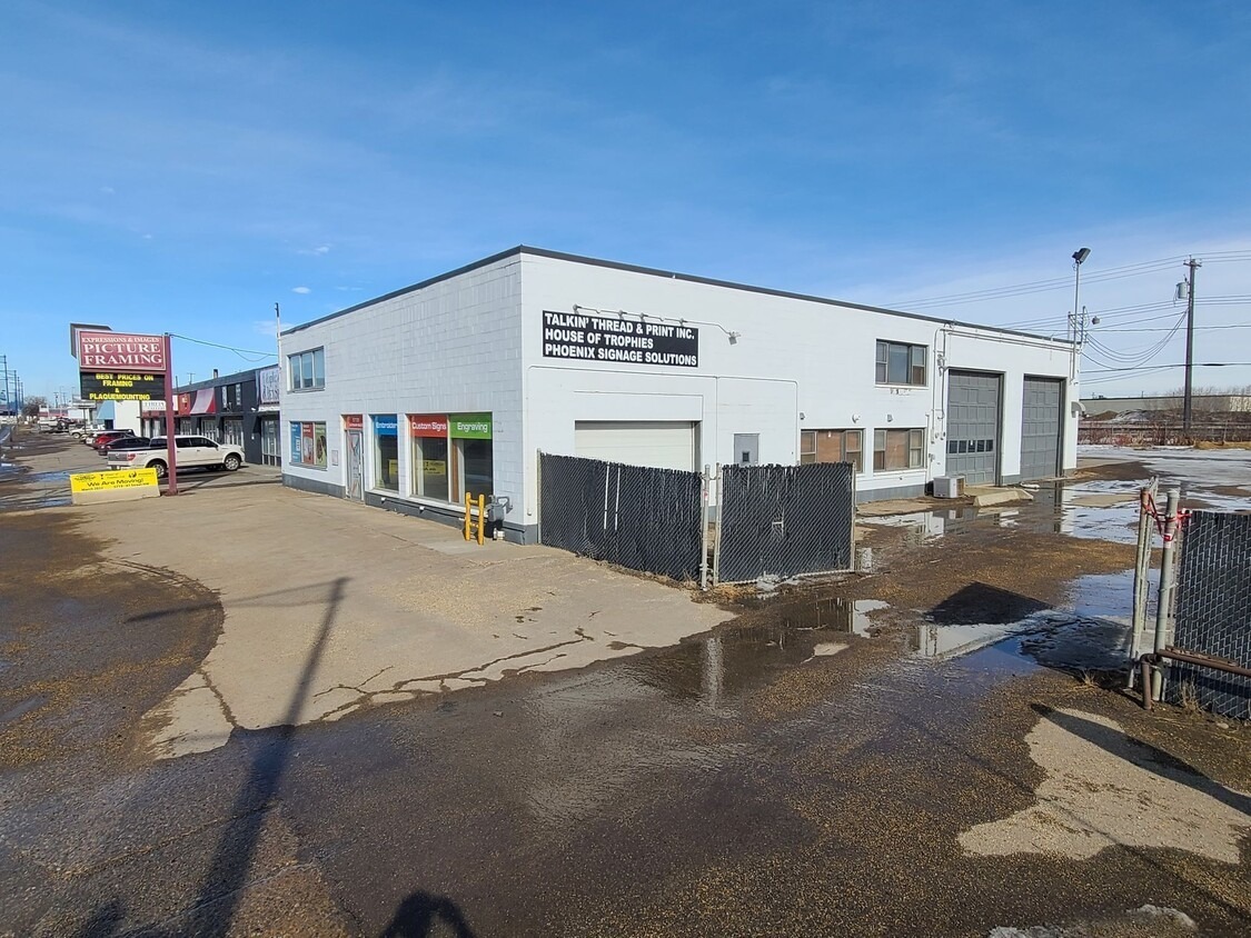 5735 Gateway Blvd NW, Edmonton, AB T6H 2H3 - Office for Lease | LoopNet