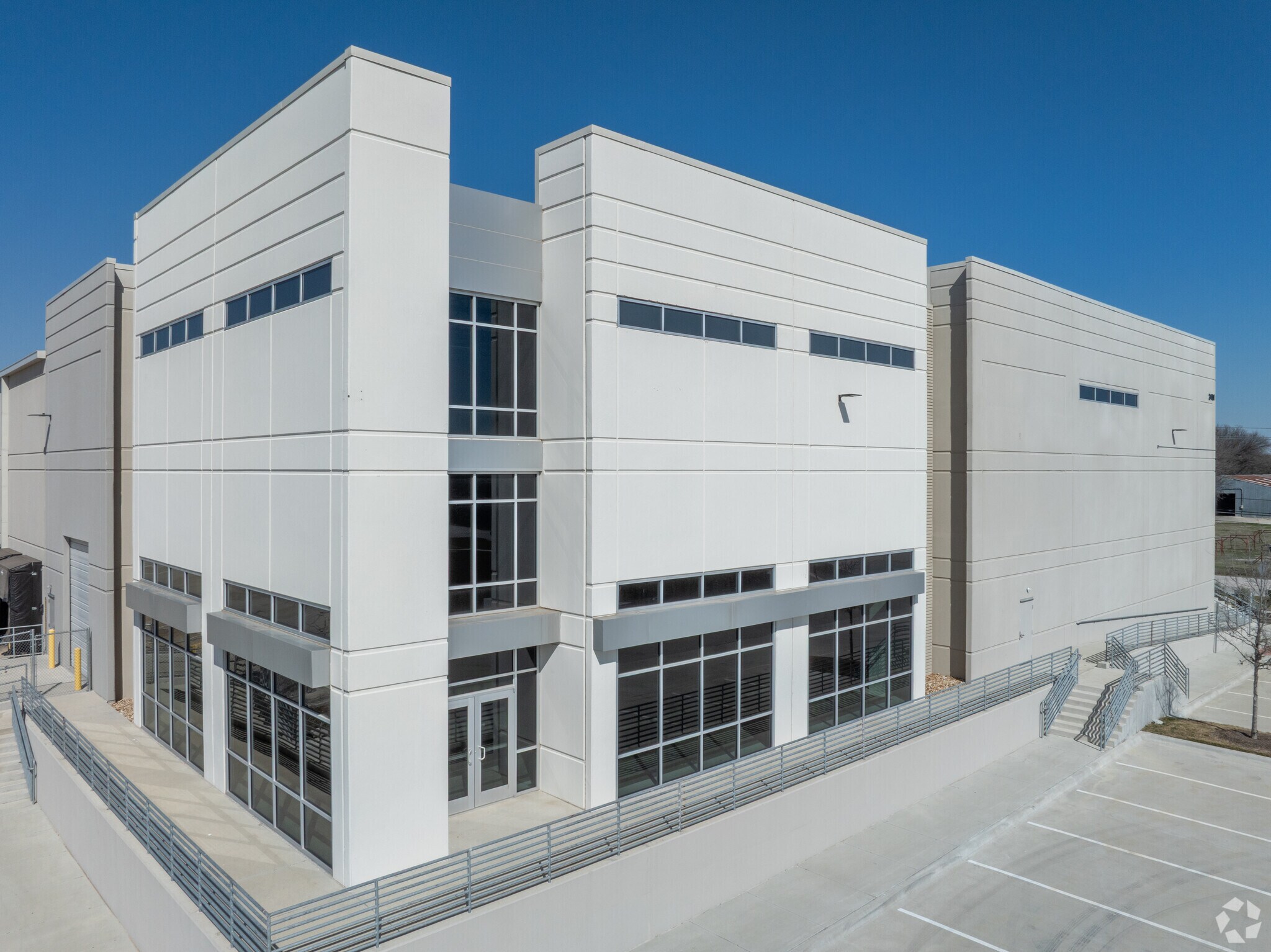 2401 Ferguson Ln, Austin, TX for lease Primary Photo- Image 1 of 6