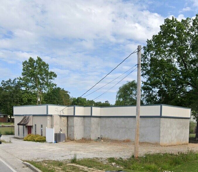 665 Patterson Ave, Fort Oglethorpe, GA 30742 Commercial Building