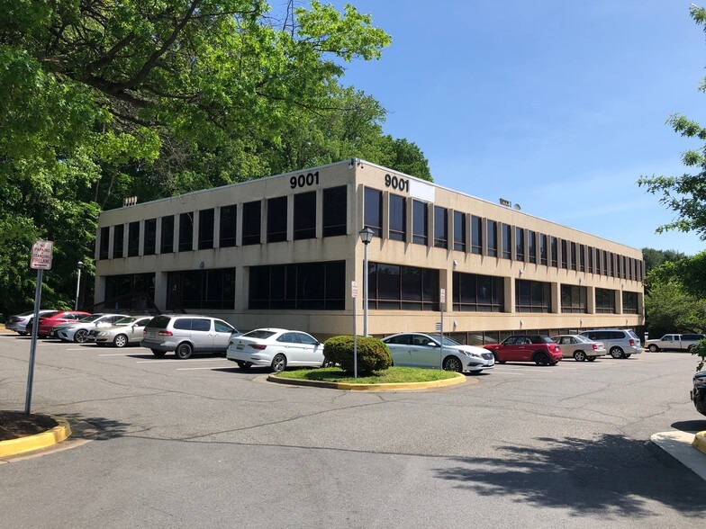 9001 Braddock Rd, Springfield, VA for sale - Building Photo - Image 1 of 1