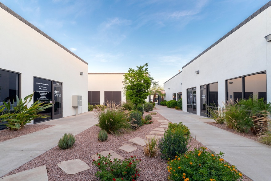 2451 E Baseline Rd, Gilbert, AZ for lease - Building Photo - Image 3 of 7