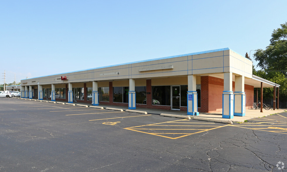 in Prospect Heights, IL for sale - Primary Photo - Image 1 of 1