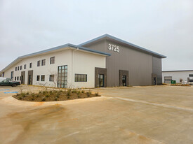 3725 NE 104th St, Oklahoma City OK - Warehouse