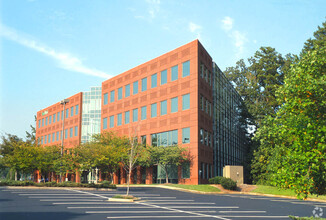 7500 E Independence Blvd, Charlotte, NC for lease Building Photo- Image 2 of 12