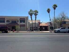 2152 McCulloch Blvd N, Lake Havasu City, AZ for lease Building Photo- Image 2 of 8