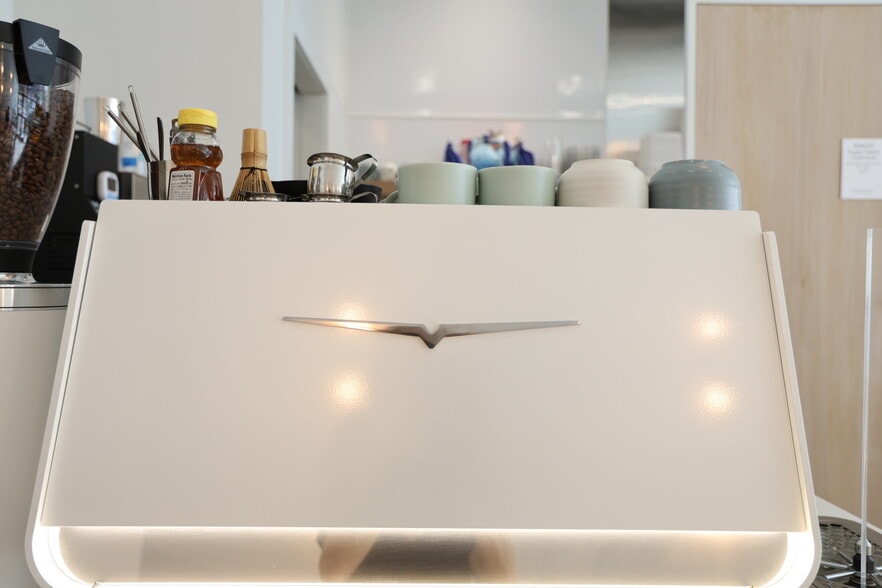 5th Ave between Union and Sackett St, Brooklyn, NY for lease - Interior Photo - Image 2 of 14