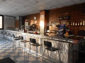 Retail in Santpedor, Barcelona for lease Building Photo- Image 1 of 6