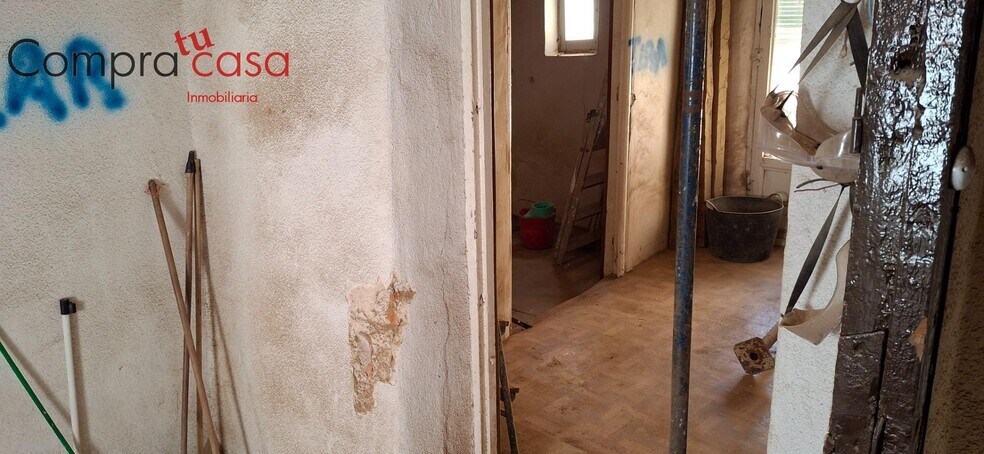 Multifamily in Segovia, Segovia for sale - Primary Photo - Image 1 of 2