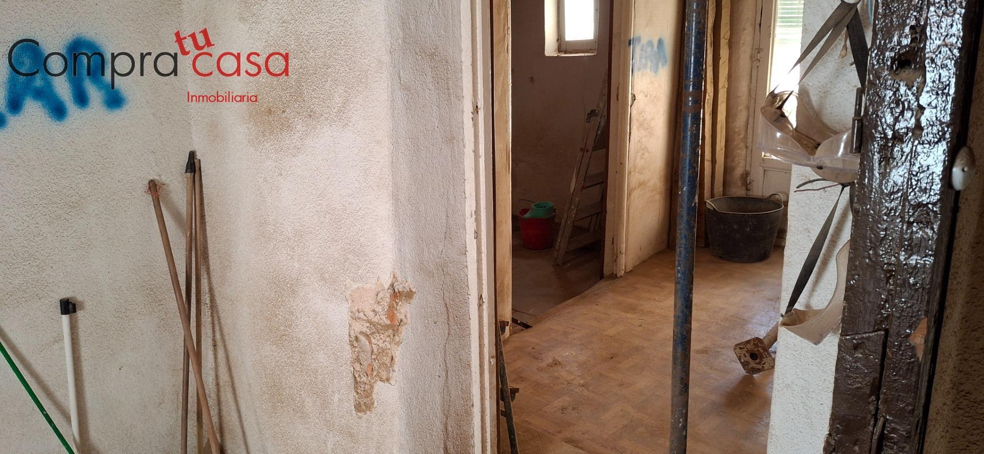 Multifamily in Segovia, Segovia for sale Primary Photo- Image 1 of 3