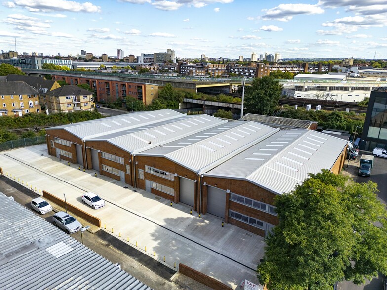 15 Havelock Ter, London for lease - Building Photo - Image 2 of 25