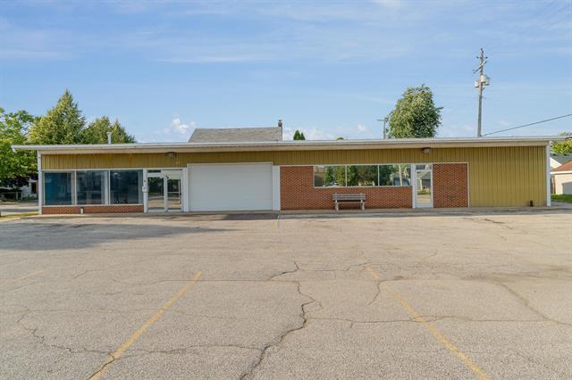 1823 Broadway St, Bay City, MI for sale - Building Photo - Image 1 of 1