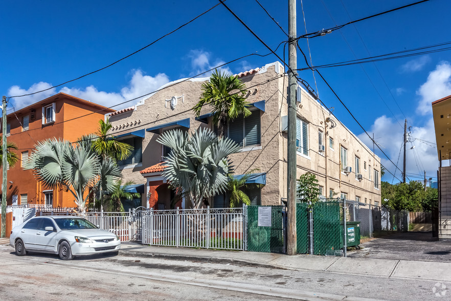 321 SW 9th Ave, Miami, FL for sale - Primary Photo - Image 1 of 1