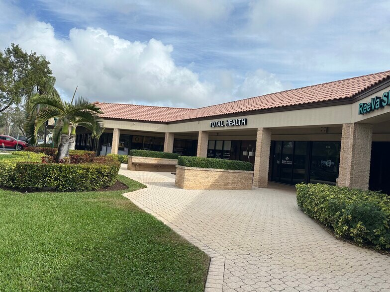901-1001 N University Dr, Coral Springs, FL for lease - Building Photo - Image 2 of 4