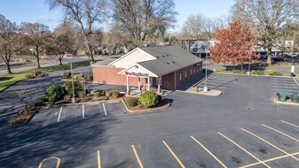 KeyBank - Drive Through Restaurant