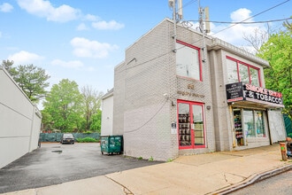 62 Seguine Ave, Staten Island, NY for lease Building Photo- Image 2 of 12