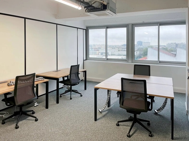 18 Rue D'Arras, Nanterre for lease - Interior Photo - Image 3 of 7