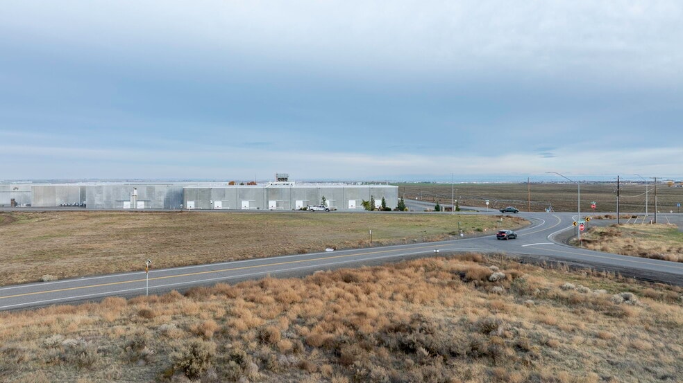 NKA Road 68, Pasco, WA for sale - Aerial - Image 2 of 9