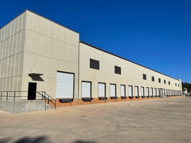 401 Northpointe, Covington, LA for sale - Building Photo - Image 1 of 1