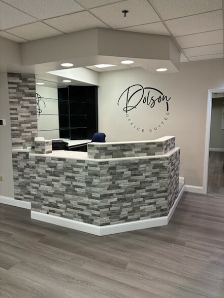 225 Dolson Ave, Middletown, NY for sale - Interior Photo - Image 1 of 1