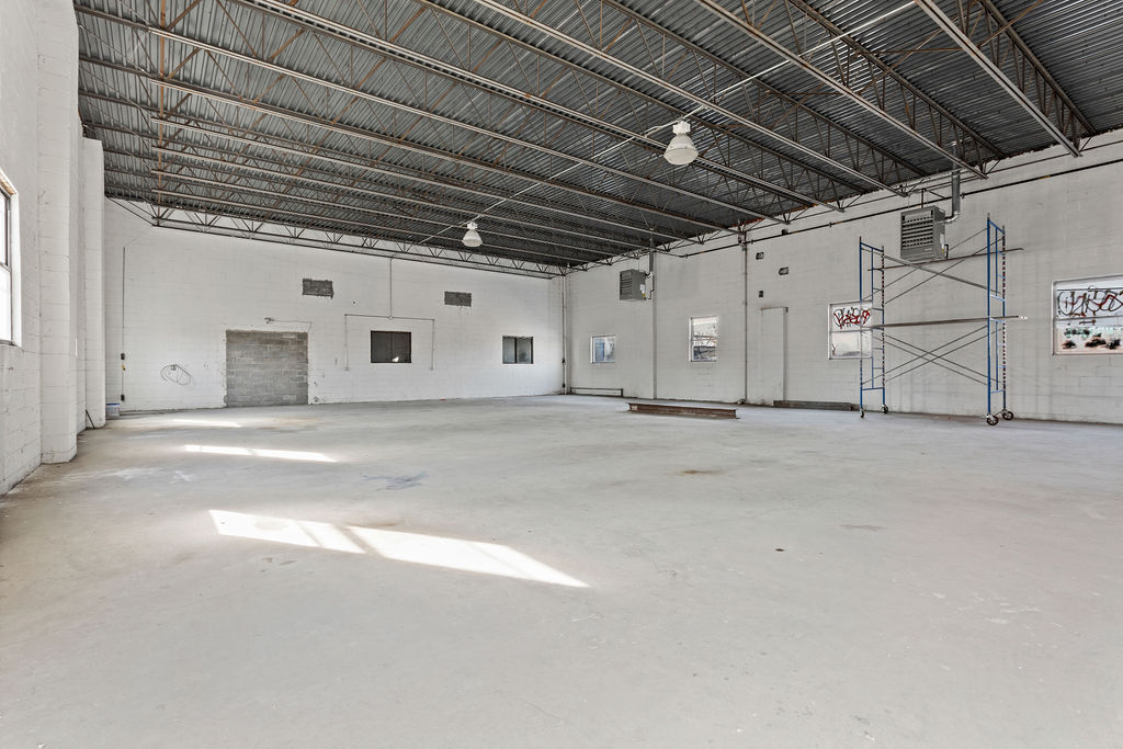 166 25th St, Brooklyn, NY for lease Interior Photo- Image 1 of 9