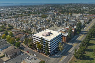 301 N Prairie Ave, Inglewood, CA - AERIAL  map view - Image1