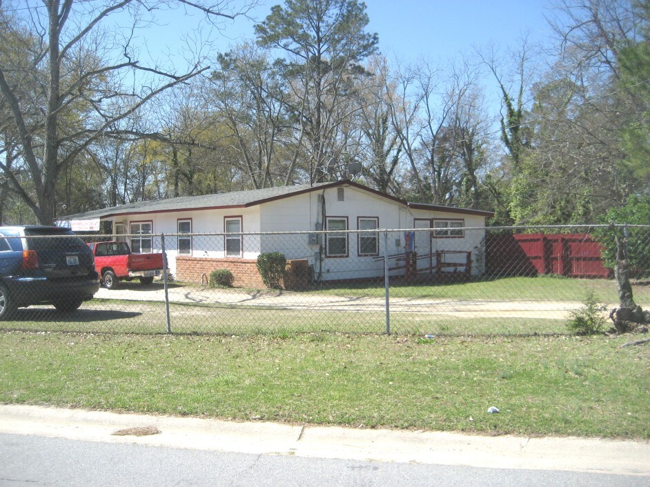 4401 Elkan Ave, Macon, GA for sale Primary Photo- Image 1 of 1