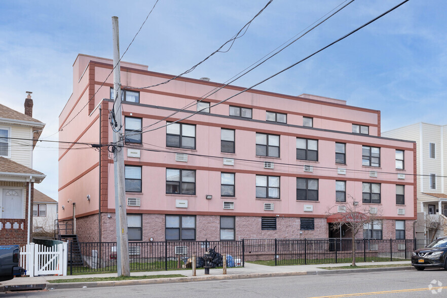 333 Beach 67th St, Arverne, NY for sale - Building Photo - Image 1 of 5