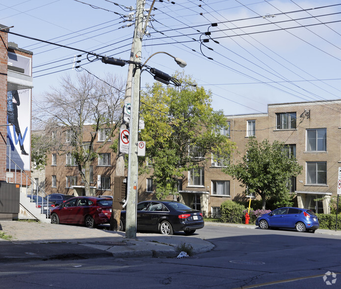 9135 Av du Parc, Montréal, QC for sale - Primary Photo - Image 1 of 2