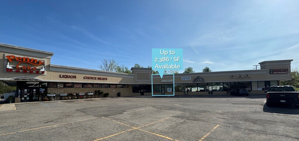 1257-1270 S Commerce Rd, Walled Lake, MI for sale - Building Photo - Image 1 of 1