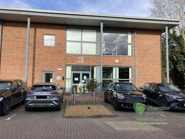 White Lion Rd, Amersham for lease - Building Photo - Image 2 of 23