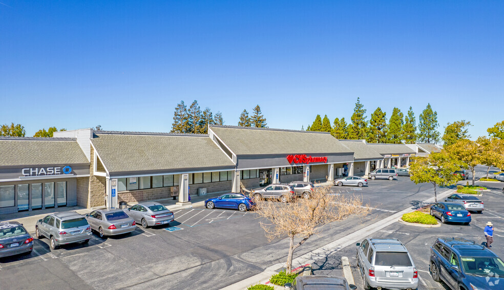 5-125 N Milipitas, Milpitas, CA for lease - Building Photo - Image 1 of 12