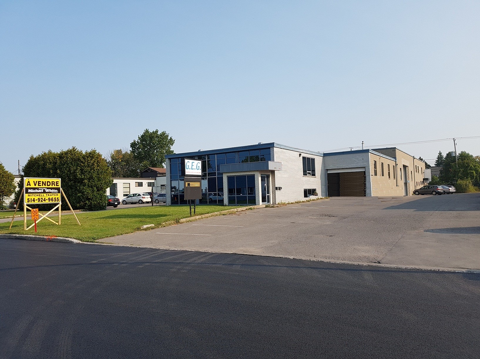 2975 Rue Sartelon, Saint-Laurent, QC for sale Building Photo- Image 1 of 1