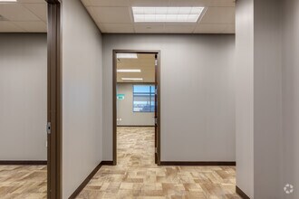 11600 Broadway Extension, Oklahoma City, OK for lease Interior Photo- Image 2 of 9