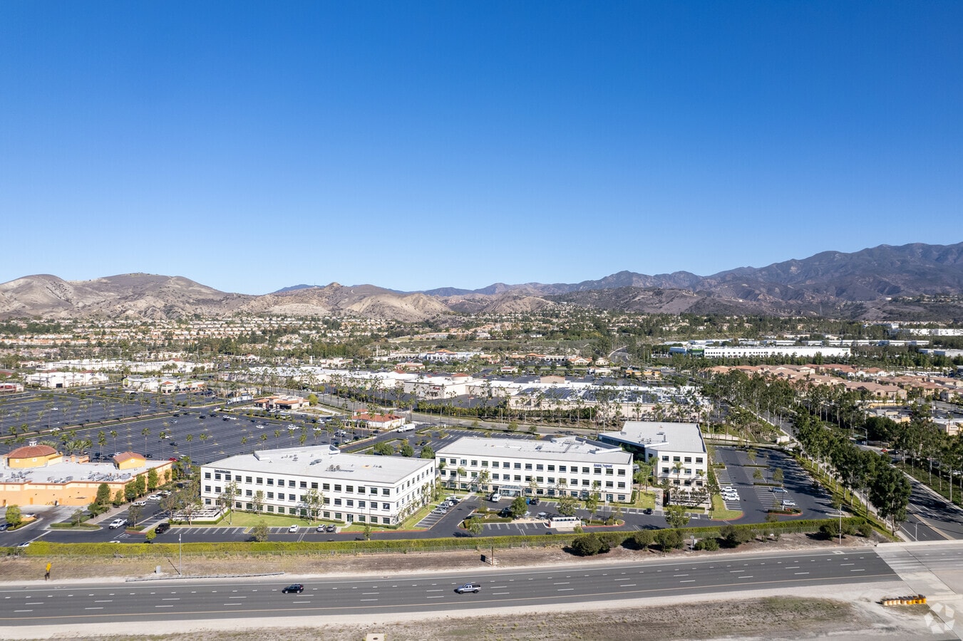 26632 Towne Centre Dr, Foothill Ranch, CA 92610 Towne Centre Plaza