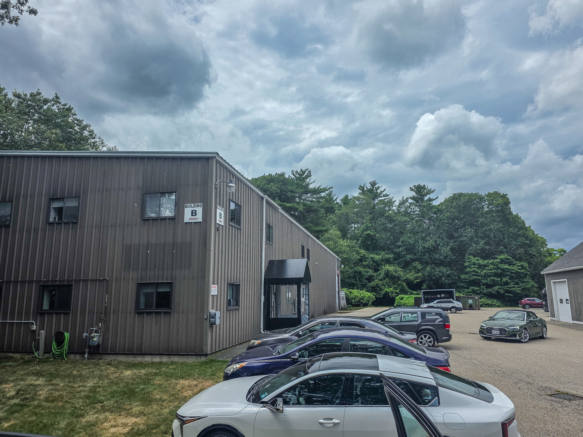 86 Tide Mill Rd, Hampton, NH for lease Primary Photo- Image 1 of 26