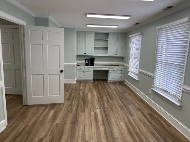 4920-4928 Windy Hill Dr, Raleigh, NC for lease - Interior Photo - Image 3 of 6