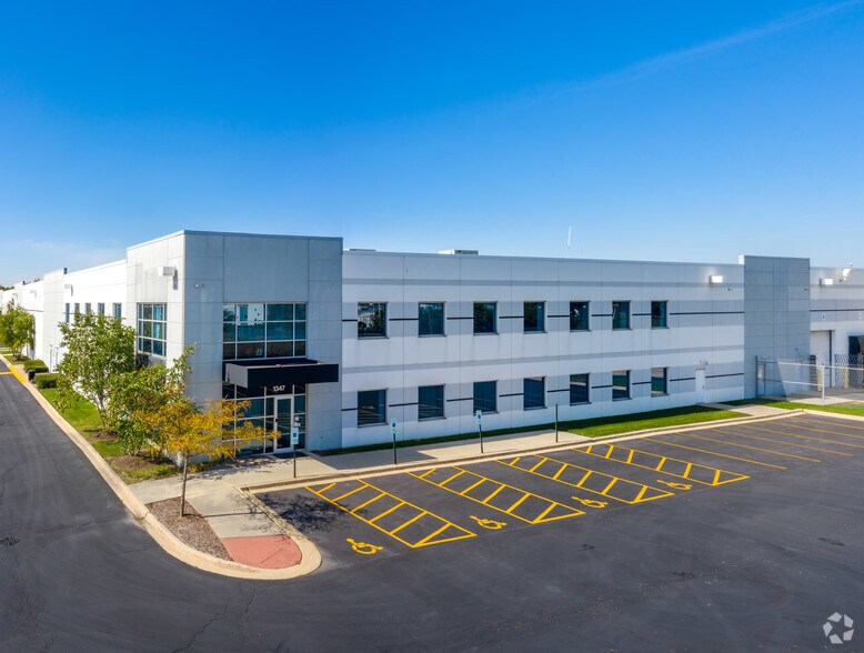 1347 S Mount Prospect Rd, Des Plaines, IL for sale - Building Photo - Image 1 of 1