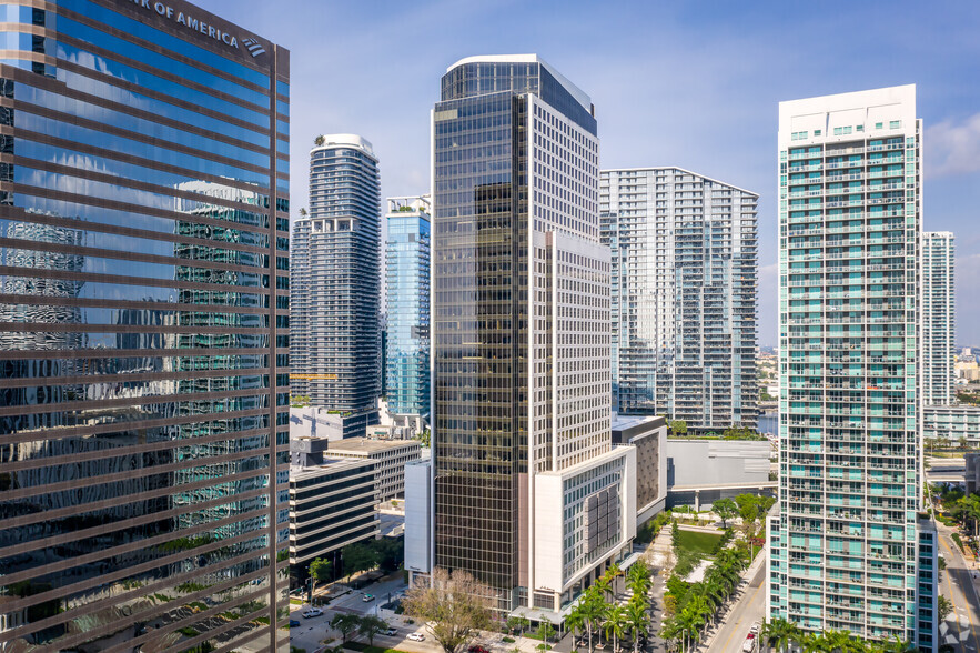 600 Brickell Ave, Miami, FL for sale - Primary Photo - Image 1 of 1