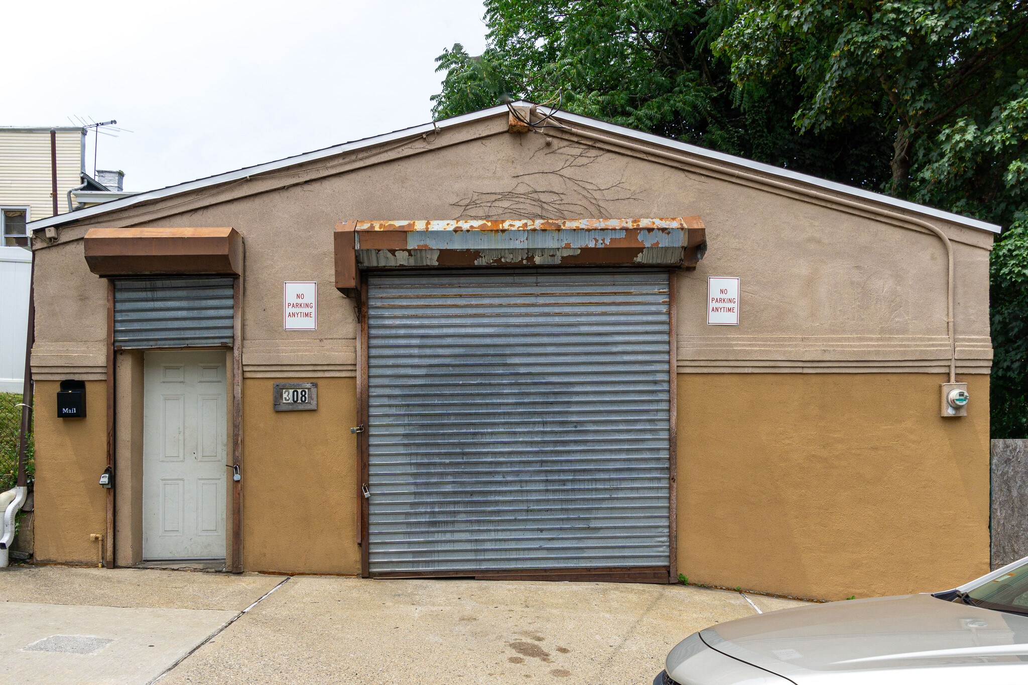 308 Gordon St, Staten Island, NY for sale Primary Photo- Image 1 of 1