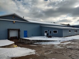 6958 US Highway 2 41 M35, Gladstone MI - Warehouse